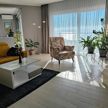 Luxury Apartment Pape Baška Voda Buitenkant foto