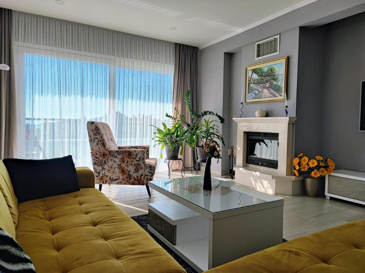 Luxury Apartment Pape Baška Voda Buitenkant foto