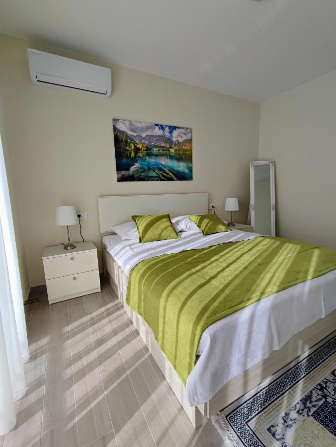 Luxury Apartment Pape Baška Voda Buitenkant foto